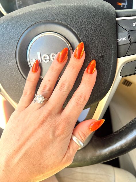 Cute Burnt Orange Nails, Orange Chrome Nails Fall, Burnt Orange Chrome Nails, Fall Orange Nails, Orange Chrome Nails, Orange Chrome, Fall Orange, Manicure Ideas, Fall Inspo