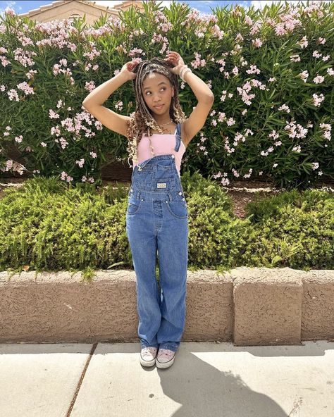 Jordyn Lenae Outfits, Jordyn Lenae, Six Flags Outfit Ideas, Outfits For Amusement Parks, Six Flags Outfit, Woman Streetwear, Vintage Summer Outfits, Modesty Outfits, 2024 Outfits