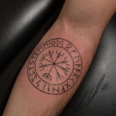 Tattoo Men Wrist, Latin Symbols, Tattoo Arm Band, Vegvisir Tattoo, Viking Compass Tattoo, Compass Symbol, Runic Compass, Money Tattoo, Raven Tattoo