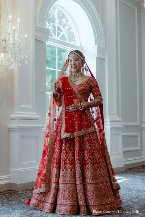 red bridal lehenga, bridal outfits, red bridal look, jj valaya designs, jj valaya brides, bridal look, bride, bridal outfit, indian wedding outfits, phera look, wedding look Bridal Lengha Blouse Designs, Red Bridal Look, Outfit Indian Wedding, Bride Pics, Wedding Lehengas Bridal, Lengha Blouse Designs, Wedding Lengha, Red Bridal Lehenga, Wedding Lenghas