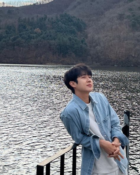 Choi Woo Shik Boyfriend Material, Choi Wooshik, Choi Woo Shik, Woo Shik, Beloved Summer, Kang Min Hyuk, Korean Drama List, Short Movies, Let's Get Married