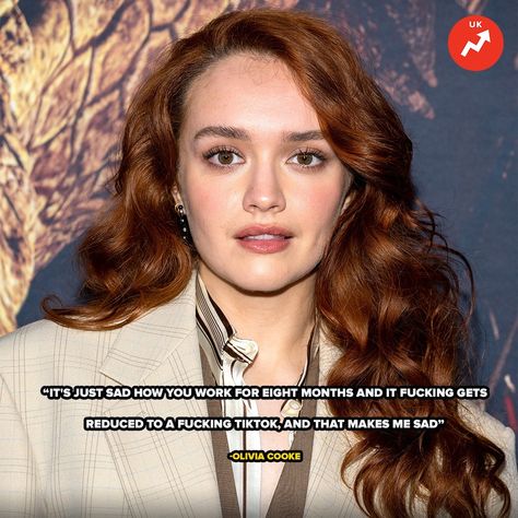 In 2022, there was just one drink that everybody on the planet was talking about: a Negroni. Sbagliato. With Prosecco in it. If you really need reminding, then this was the result of a seriously viral moment between House of the Dragon costars Emma D’Arcy and Olivia Cooke during the press tour for the first season of the Game of Thrones prequel. Two years ago, while at San Diego Comic-Con, the show’s network, HBO, tasked the pair with asking each other questions for a TikTok video. This le... Olivia Cooke And Emma D'arcy, Emma D’arcy, Negroni Sbagliato, Game Of Thrones Prequel, Olivia Cooke, Game Of Thrones Art, House Of The Dragon, Press Tour, San Diego Comic Con