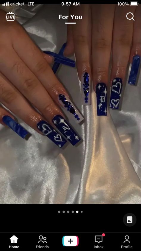 Oldies Acrylic Nails, Blue Virgo Nails, Royal Blue Acrylic Nails With Initial, Black N Blue Nails, Birthday Nails Inspiration Red, Oldies Nails Acrylic, Latina Nail Designs Blue, Long Square Nails Designs Ideas, Boyfriend Name Nails