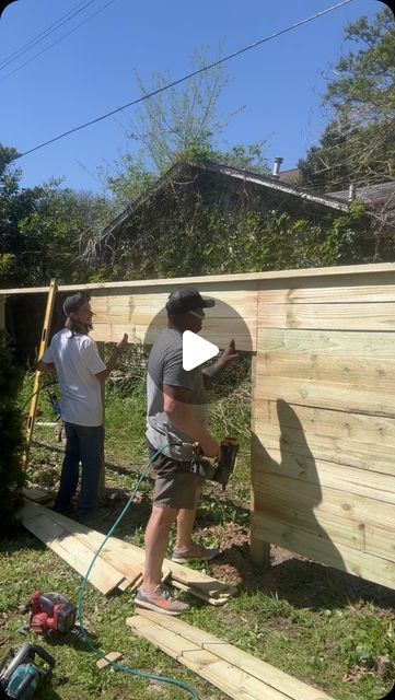 Jesse Lloyd on Instagram: "#fencebuilding #fencelife #horizontal" Horizontal Fence, Building A Fence, Fence Paint, Fence Gate, Outdoor Projects, Fence, Outdoor Spaces, Farmhouse, Yard