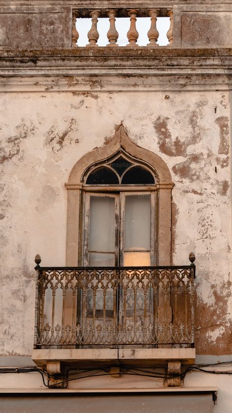 Wood Balcony, Window Image, Window Photo, Photo Window, Windows Wallpaper, Hotel Interior Design, Peeling Paint, Windows Exterior, City Wallpaper