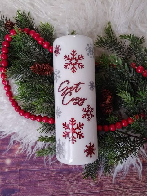 Christmas Cups, Glitter Tumbler Cups, Cup Crafts, Christmas Cup, Custom Tumbler Cups, Diy Cups, Tumbler Cups Diy, Glitter Cups, Tumbler Ideas