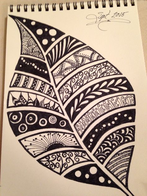 Drawing Aesthetic Sketchbook, Art Mandala Design, Aesthetic Sketchbook, Easy Mandala Drawing, Boho Art Drawings, Drawing Aesthetic, Sketch Portrait, Zentangle Artwork, Mandala Art Therapy