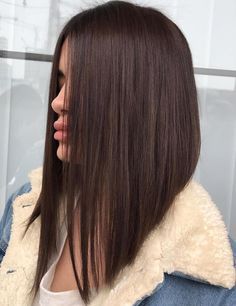 Bob Inversat, Bob Lung, Band Hairstyles, Straight Hair Highlights, Balayage Straight Hair, Angled Bob Hairstyles, Girls Short Haircuts, Bob Hairstyles For Thick, Hairstyles Natural