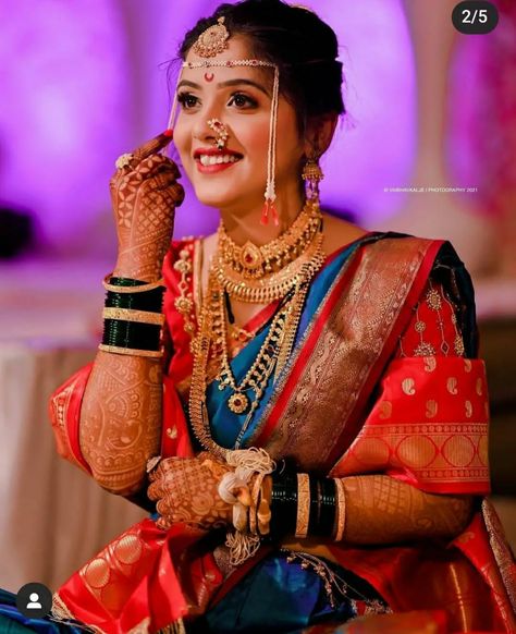 Maharashtrian Bride Makeup Look, Blue Nauvari Saree Brides, Blue Navari Bridal Look, Marathi Bride Look, Maharashtra Bride, Maharashtra Wedding, Maharashtrian Bride, Maharashtrian Wedding, Indian Bride Poses