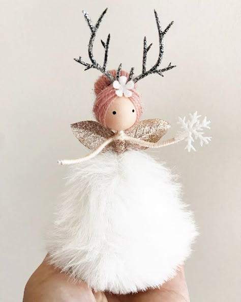 Peg Dolls Fairies, Fur Projects Ideas, Diy Fairy Ornament, Diy Christmas Fairy, How To Make Fairies, Fairy Ornaments Diy, How To Make A Fairy, Diy Fairy Dolls, Diy Fairies Doll Easy