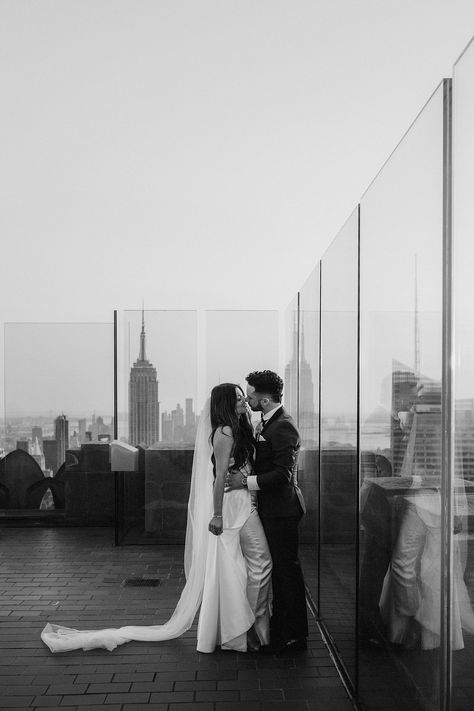 City Wedding Ceremony, Rooftop City Wedding, Ny City Hall Wedding, New York City Hall Wedding, New York Wedding Aesthetic, City Wedding Aesthetic, Sunset Editorial, Elope Ideas, Nyc Shoot