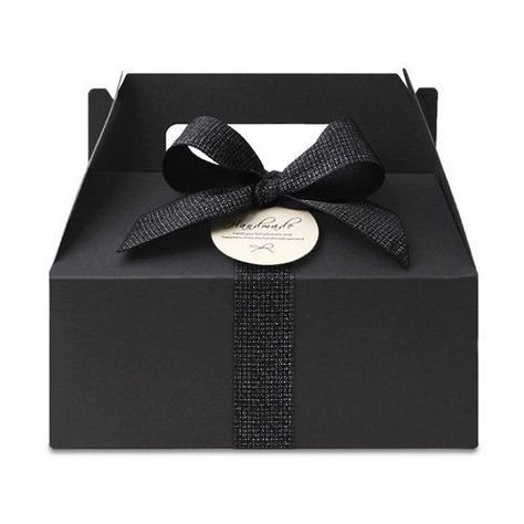 1000+ ideas about Gable Boxes on Pinterest | Favor Boxes, Favors ... Cake Boxes Packaging, Cupcake Packaging, Gift Wrapping Techniques, Gable Boxes, Box Packaging Design, Black Gift Boxes, Thank You Stickers, Wedding Boxes, Craft Box