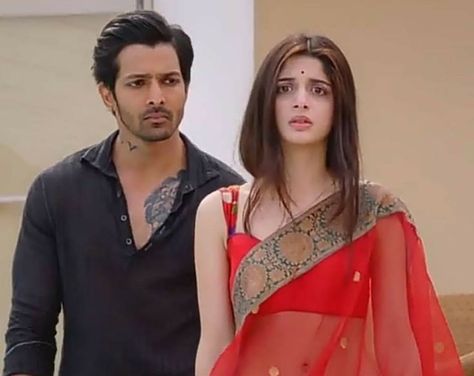 Sanam Teri Kasam Movie, Harshvardhan Rane, Indira Varma, Bff Hands Aesthetic, Arijit Singh, Skin White, Bike Photography, Romantic Photos Couples, Most Handsome Actors