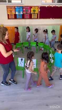 Gym For Kids, Brain Gym For Kids, Games For Kids Classroom, Fun Group Games, Diy Kids Games, Class Activity, English Activities For Kids, Physical Activities For Kids, Montessori Toddler Activities