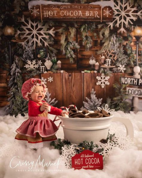 Hot Cocoa Christmas Photoshoot, Christmas Baking Photoshoot Kids, Hot Cocoa Mini Session, Hot Chocolate Photoshoot, Christmas Photoshoot Ideas For Kids, Hot Cocoa Photoshoot, Nutcracker Pictures, Cup Photoshoot, Photoshoot Ideas For Kids