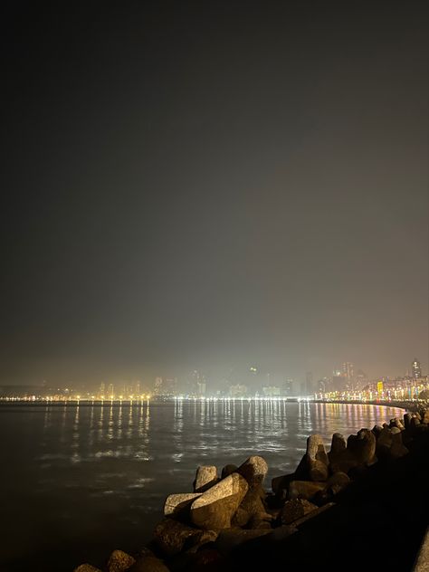 #mumbai #nightlife #night #marindrive #aesthetic #fakestory Mumbai Aesthetic Night, Marine Drive Mumbai Night, Marine Drive Mumbai, Marine Drive, Insta Profile, Happy Birthday Quotes For Friends, Chill Photos, Navi Mumbai, Story Ideas Pictures