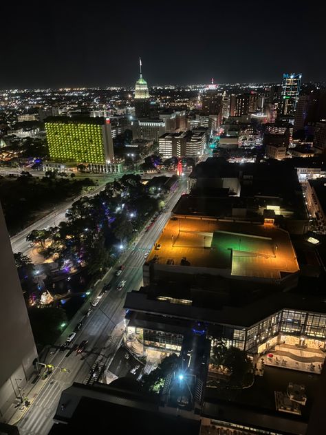 San Antonio Night Life, San Antonio At Night, Downtown La At Night, San Antonio City, Night Town City Lights, San Antonio Skyline, Night City From Above, City View Night, City View