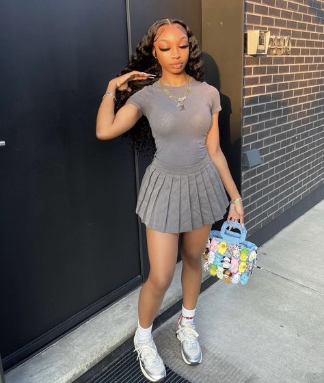 Body Suit Skirt Outfits, Skirts Outfits Black Women, Summer Fits Black, Mode Poses, Tennis Skirt Outfit, Cute Birthday Outfits, All About Me, Cute Swag Outfits