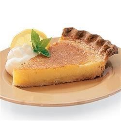 Easy to make, this is a fabulously rich pecan pie without the pecans. The topping is an incredible whipped bourbon cream. Easter Desserts Cake, Lemon Chess Pie, Southern Pies, Chess Pie Recipe, Jeff Davis, Chess Pie, Jefferson Davis, Jambalaya, Easter Cakes