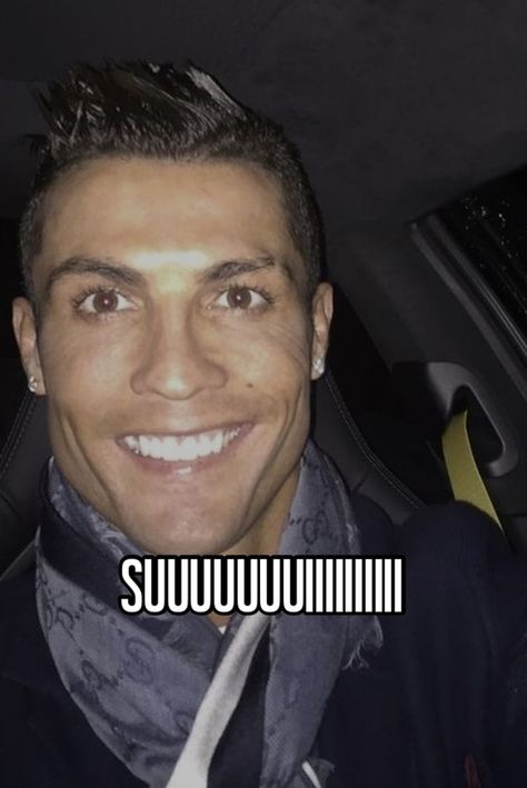 Ronaldo Memes, Cr7 Football, Football Photography, Soccer Funny, Football Memes, Football Funny, So Funny, Funny Video Memes, Fb Memes