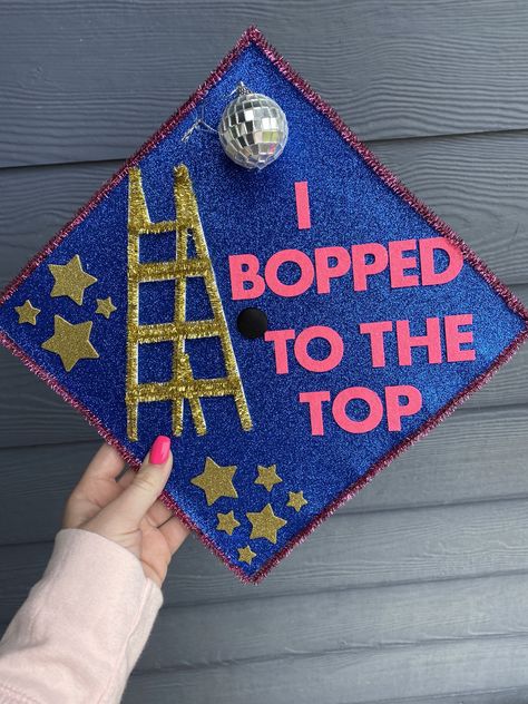 Graduation Caps Hsm, Graduation Cap Designs High School Musical, High School Musical Grad Cap, Country Music Graduation Cap, Mean Girls Graduation Cap, Graduation Cap Designs Dance, Grad Cap Funny, Pitch Perfect Graduation Cap, Grad Cap High School