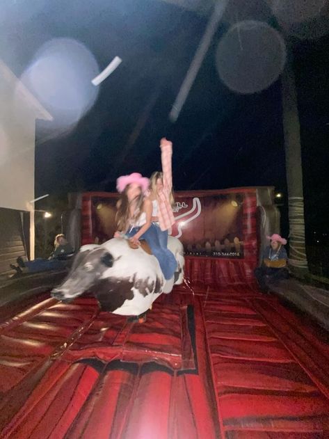 18th Birthday Party Ideas Western, 18th Birthday Party Ideas Cowgirl, Rodeo 21st Birthday Party, Western Party Aesthetic, Western Bday Party, Mechanical Bull Party, Western 21st Birthday Party, 21st Nashville Birthday, Bull Riding Birthday Party