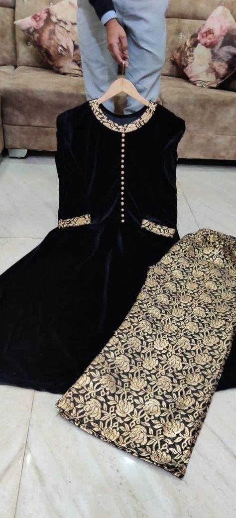 Velvet And Banarsi Dress, Velvet With Brocade Pants, Pant Kurti Designs Latest Party Wear, Velvet Kurti Designs Latest Party Wear, Brocade Pants With Kurti, Black Velvet Suit Designs Pakistani, Black Velvet Kurti Design, Velvet Suit With Brocade Pants, Latest Velvet Dresses Pakistani