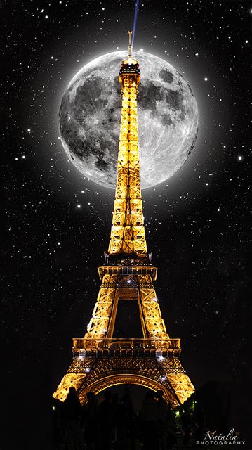 Take me to the moon! | por Natalia Ancora Photography Paris Photography Eiffel Tower, Torre Eiffel Paris, Eiffel Tower Photography, France Eiffel Tower, Eiffel Tower At Night, Paris Tour Eiffel, Paris Wallpaper, Beautiful Paris, Paris Images