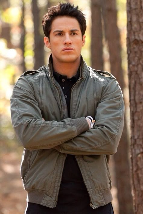 Tyler Vampire Diaries, The Vampire Diaries Photos, Vampire Diaries Photos, Tyler Lockwood, Latino Actors, Michael Trevino, The Vampire Diaries 3, Vampire Diaries Stefan, Character Arc