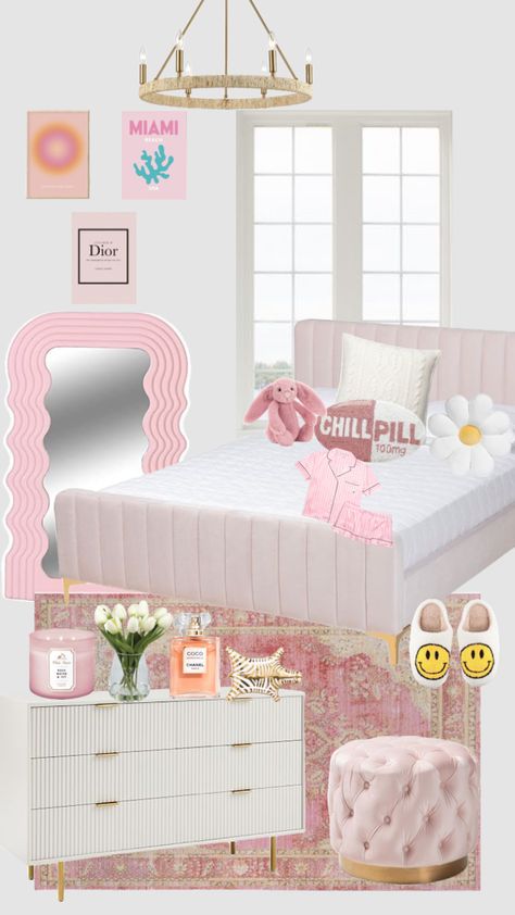 Bedroom Ideas Preppy Pink, Light Pink Preppy Bed, Preppy Bedding Twin, Preppy Bed Sheets Pink, Preppy Room Bedding & Blankets, Pink Headboard, Pink Room Decor, Small Room, Preppy Room Decor