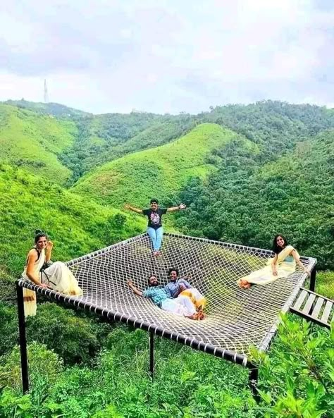 Kerala Photography, Resort Ideas, India Kerala, Tree House Designs, Rest House, Resort Design, Kerala India, Outdoor Decor Backyard, Tree Houses