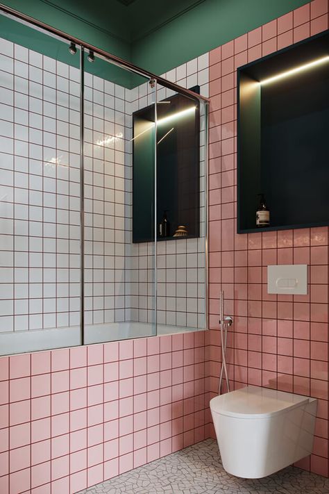 Pink Tile Bathroom, Pink Bathroom Tiles, Bathroom Beach, Floor Remodel, Pink Tiles, Green Home Decor, Pink Bathroom, Luxury Homes Interior, Green Bathroom