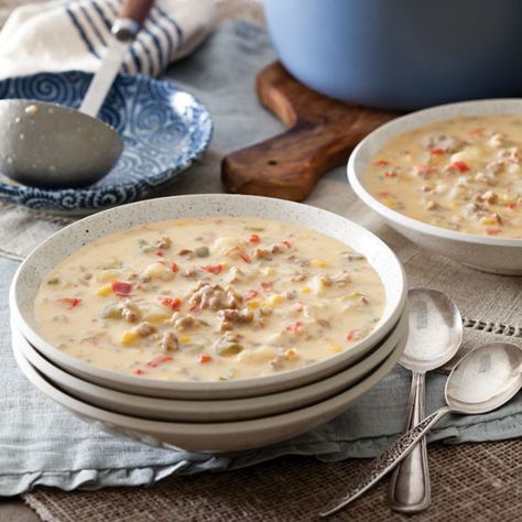 Cozy Soup Recipes, Veggie Options, Grilled Cheese Croutons, Sausage Soup Recipes, Bacon Cheeseburger Soup, Cozy Soup, Beer Cheese Soups, Sausage Gumbo, Paula Deen Recipes