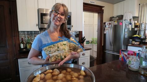 That 1870's Homestead - Make Ahead Potatoes O'Brien | Preserving Your Potato Harvest O’brien Potatoes Recipes, Dry Packed Canned Potatoes, Make Ahead Potatoes, Preserving Potatoes Food Storage, Preserve Potatoes, Harvest Stew, Frozen Potatoes O'brien Recipes, When Do You Harvest Potatoes, Potatoes O Brien