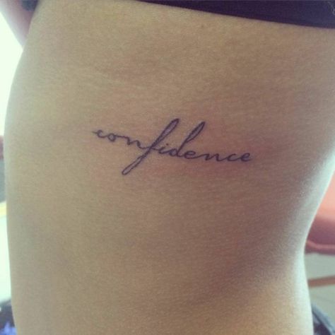 Side tattoo saying "confidence". Script Tattoo Placement, Confidence Tattoo, Tattoos For Women Small Meaningful, Underboob Tattoo Designs, Freedom Tattoos, Unique Small Tattoo, Script Tattoo, Ankle Tattoos For Women, Meaningful Tattoo Quotes