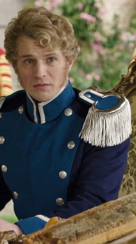 Freddie Stroma, Royal Outfits, Bad Blood, Historical Characters, Musical Movies, Serie Tv, Pretty People, Captain Hat, Prince