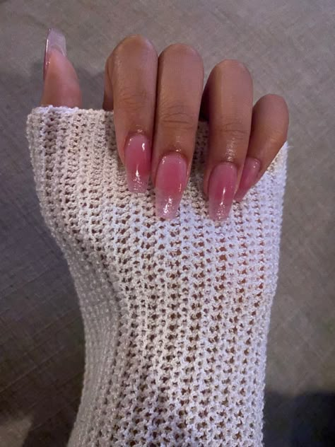 Transparent Pink Gel Nails, Korean Nails On Dark Skin, Dark Pink Transparent Nails, Asian Nails On Dark Skin, Gel Nail Designs On Dark Skin, Cute Nails On Dark Skin, Jelly Nails Black Skin, Jelly Natural Nails, Dark Blush Nails