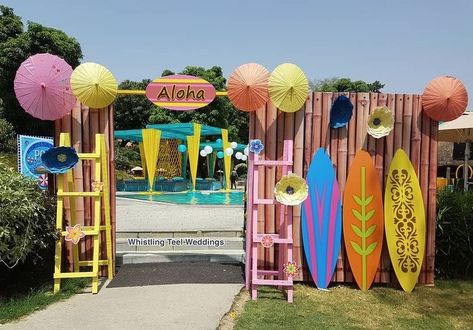 Beach Party Entrance Decor, Pool Party Stage Design, Pool Party Entrance Decor, Resort Themed Party, Pool Party Backdrop, Event Entrance, Surfboard Decor, Hawaiian Party Decorations, Teacher Appreciation Gifts Diy