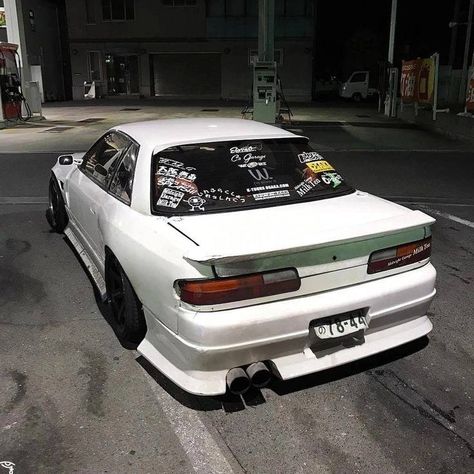 Cool Drift Cars, Phonk Drift Aesthetic, Car Stunt, Mobil Mustang, Tokyo Drift Cars, Rich Cars, Tokyo Drift, Pimped Out Cars, Best Jdm Cars