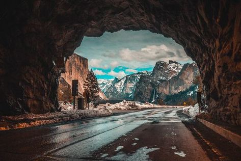 Blue Hour Photography, Frame Photography, Iceland Photography, California Mountains, Creative Landscape, Landscape Photography Tips, Yosemite Falls, Mammoth Lakes, Yosemite Valley