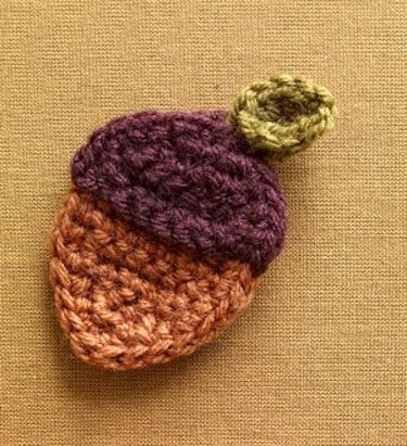 15 Free Fall Crochet Patterns Acorn Brooch, Free Form Crochet, Thanksgiving Crochet, Crochet Embellishments, Fall Crochet, Fall Crochet Patterns, Crochet Leaves, Crochet Fall, Holiday Crochet