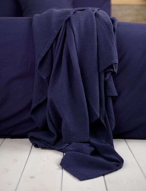 Waffle Navy Throw Navy Blue Bedding, Navy Interior, Navy Throw, Navy Bedding, Navy Decor, Blue Cushion Covers, Natural Bedding, Navy Blue Linen, Luxury Throws