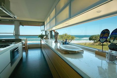 Invite the ocean indoors with a world of windows! [Design: Skale Building Design] Ocean View Kitchen, Beach Style Kitchen, Timber Stair, Industrial Style Home, House Beach, Modern Beach House, Beach House Design, Interior Photo, Coastal Living