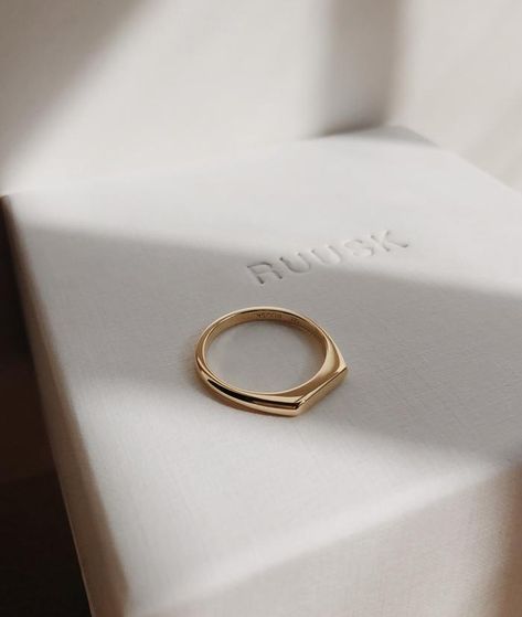 Ruusk Jewellery, Gold Rings Engagement, Handmade Gold Ring, Plain Rings, Rings Ideas, Buying Gold, Mens Rings, Mens Gold Rings, Solid Gold Band