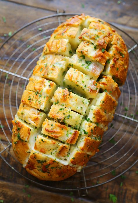 Cheesy Pull-Apart Garlic Bread - Gooey, golden and so addictive! Just 6 ingredients + 30 minutes to make. thecomfortofcooking.com Pull Apart Loaf, Pull Apart Garlic Bread, Frozen Garlic Bread, Bread Pull Apart Recipes, Garlic Bread Recipe, Cheesy Garlic Bread, Cheesy Bread, Pull Apart Bread, Ultimate Comfort Food