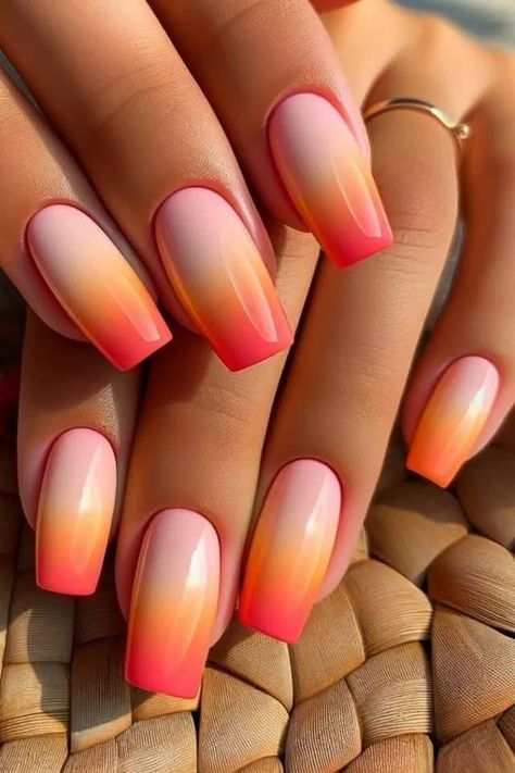 Nails Design One Color, Summer Nail Ideas Ombre, Nails Ideas Holiday, Ombre Tropical Nails, Ombre Nail Inspiration, Orange Holiday Nails Summer, Ombré Sunset Nails, Ombre Summer Nails Neon, Tropical Ombre Nails