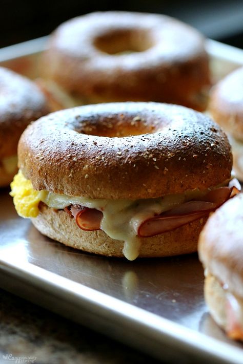 Hot Ham, Egg & Pepper Jack Bagel Sandwiches for Breakfast Sandwiches For Breakfast, Bagel Sandwiches, Egg Bagel, Bagel Breakfast, Bagel Breakfast Sandwich, Ham Breakfast, Cheese Bagels, Mini Bagels, Road Trip Food