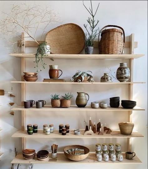 Home Store Design, Pottery Booth Display, Table Decor Bedroom, Clothing Booth, Mini Exhibition, Tea Shop Ideas, Pottery Studio Ideas, Curio Shop, Tiny Pottery