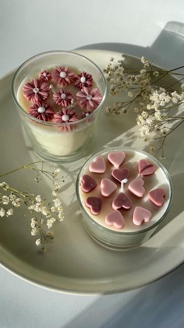 Homemade Candles Aesthetic, Making Candles Aesthetic, Cool Candle Ideas, Handmade Candles Ideas, Soy Candles Ideas, Candle Making Aesthetic, Cute Candles Aesthetic, Idea Candle, Candle Making Ideas