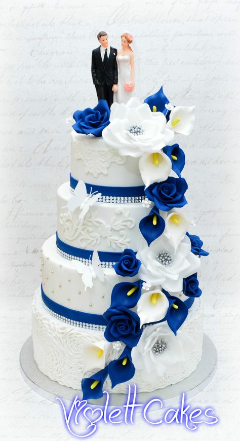 Royal Blue Wedding Cakes Elegant, Royal Blue And White Wedding Cake, Royal Blue And White Wedding Theme, Royal Blue Wedding Cakes, Royal Blue Cake, Wedding Cake Designs Simple, White And Gold Wedding Cake, Fancy Wedding Cakes, Silver Wedding Cake